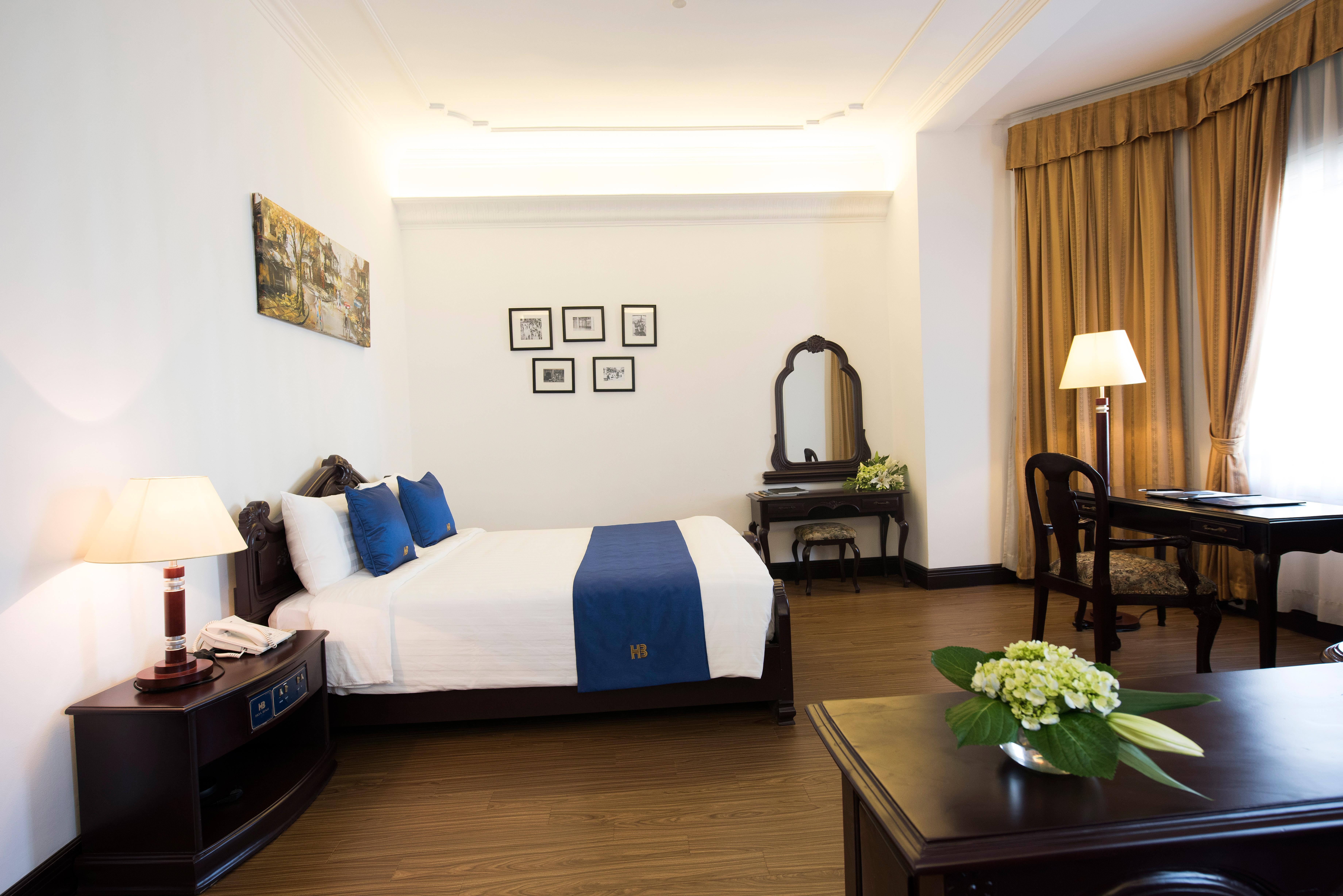 Hoa Binh Hotel Hanoi Kültér fotó
