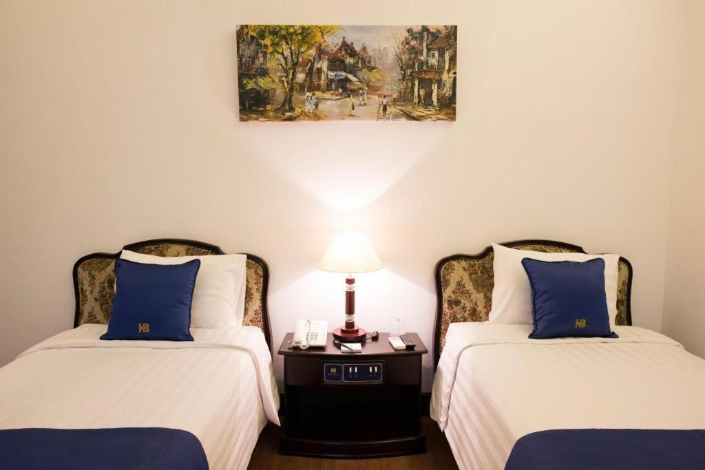 Hoa Binh Hotel Hanoi Kültér fotó