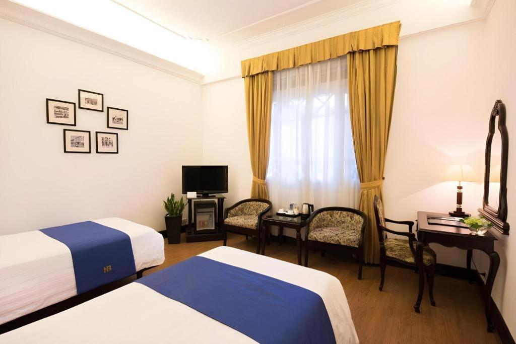 Hoa Binh Hotel Hanoi Kültér fotó