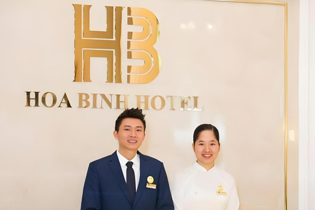 Hoa Binh Hotel Hanoi Kültér fotó
