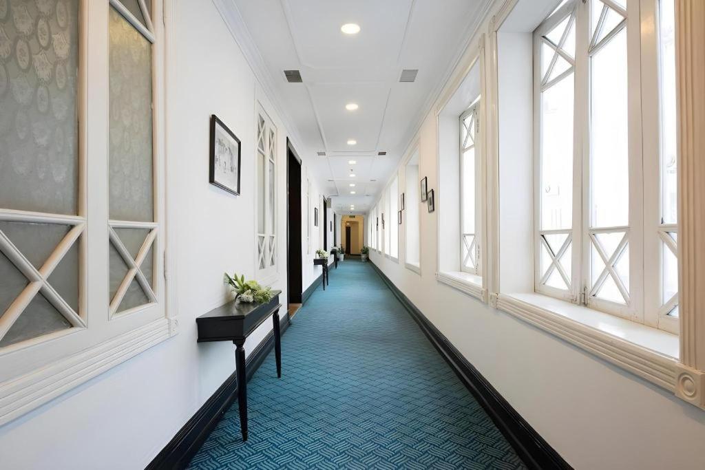 Hoa Binh Hotel Hanoi Kültér fotó