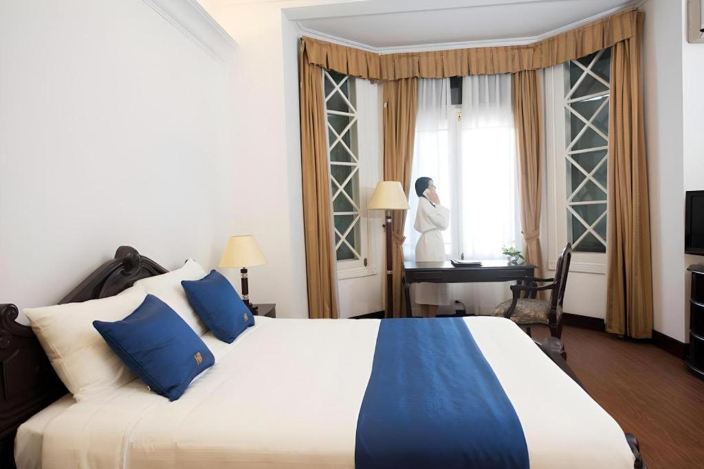 Hoa Binh Hotel Hanoi Kültér fotó