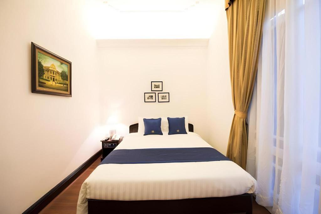 Hoa Binh Hotel Hanoi Kültér fotó